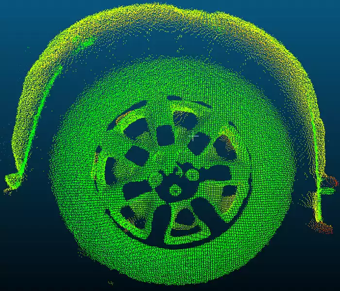 HDR OFF with car wheel point cloud map.